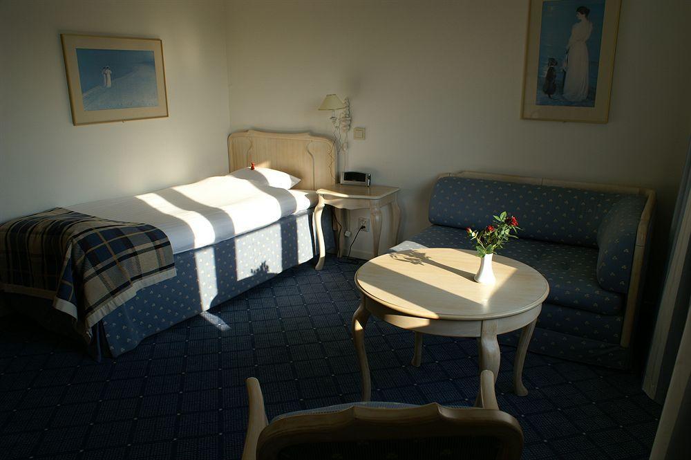 Hotel Moelndals Bro Luaran gambar