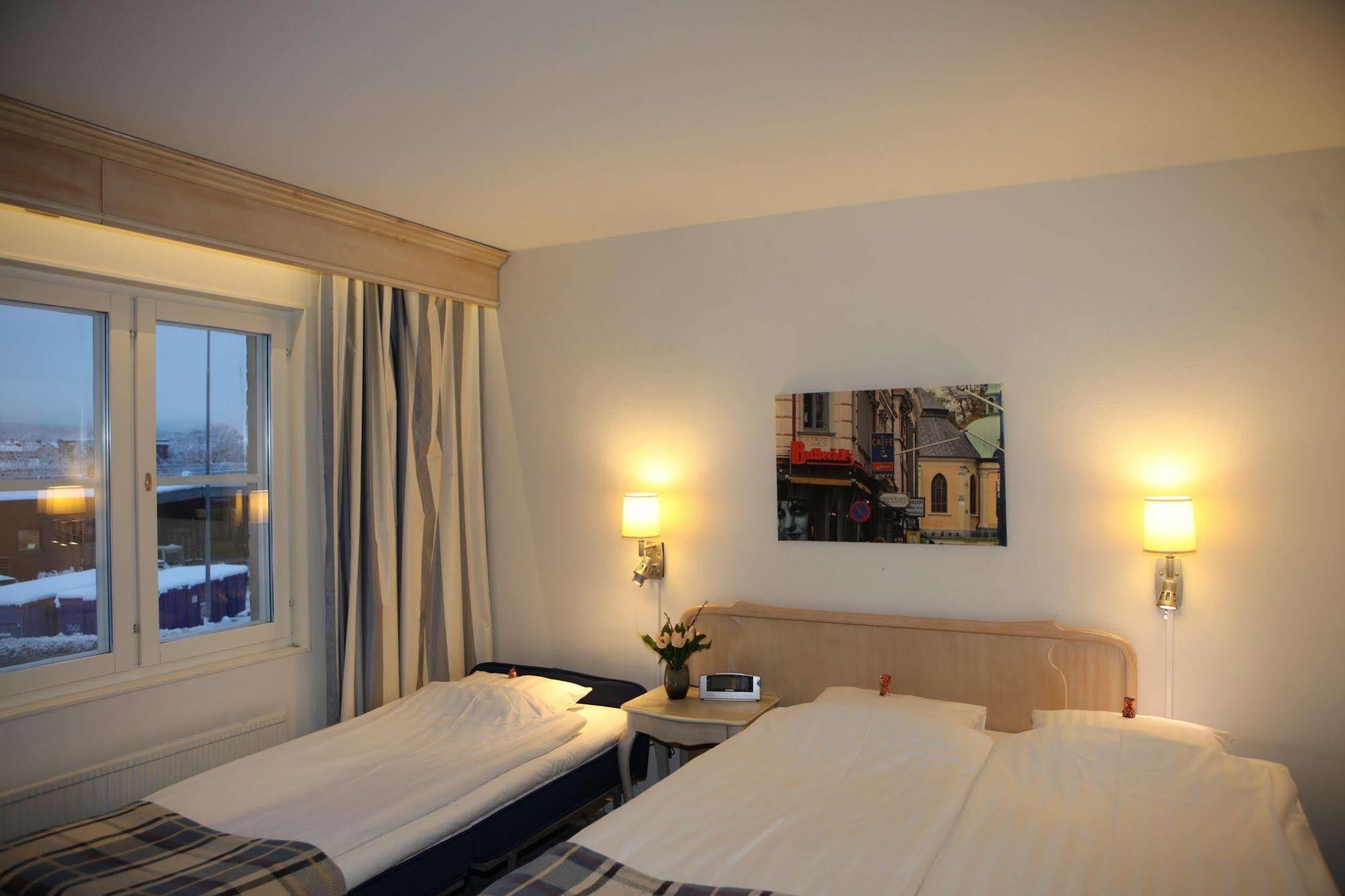 Hotel Moelndals Bro Luaran gambar