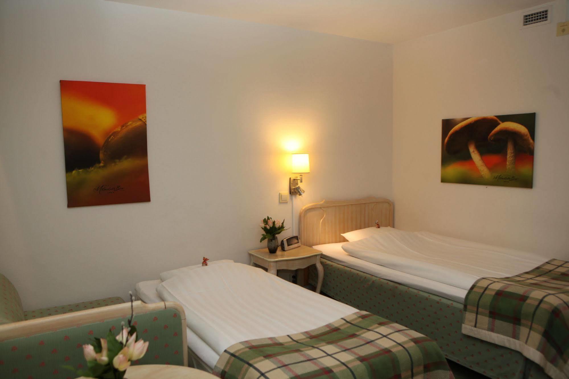 Hotel Moelndals Bro Luaran gambar