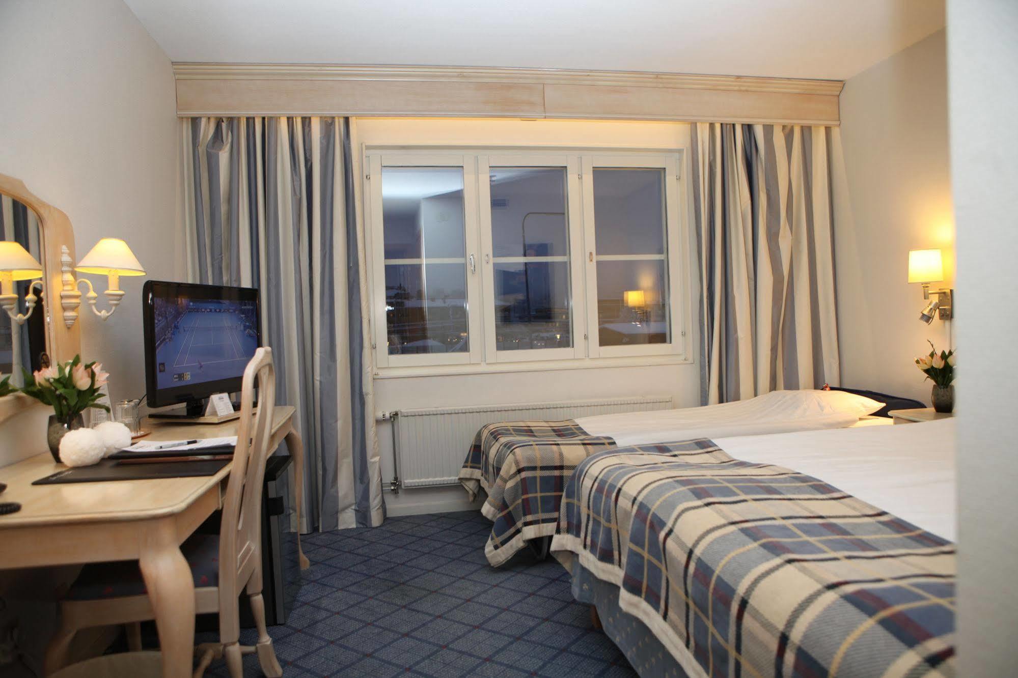 Hotel Moelndals Bro Luaran gambar